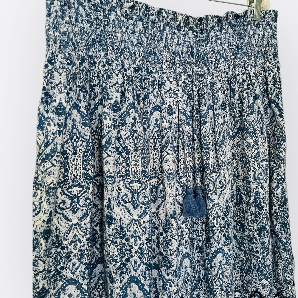J. Jill Smocked Waist Printed Maxi Cotton Bohemian Skirt Tassels Blue White M - Picture 5 of 8